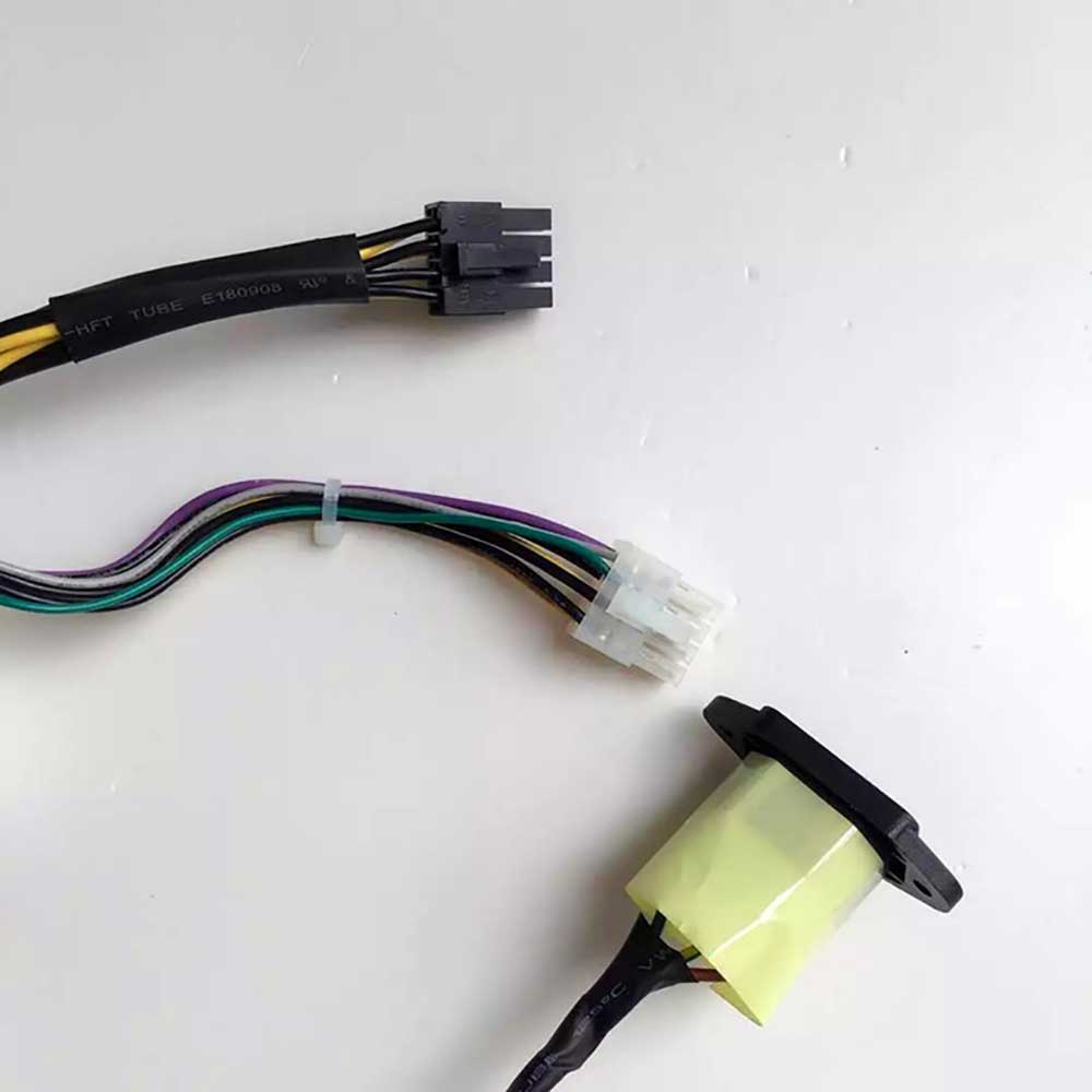 Lenovo HKF2002-

32 APA006 FSP200 20SI 200W  adapter