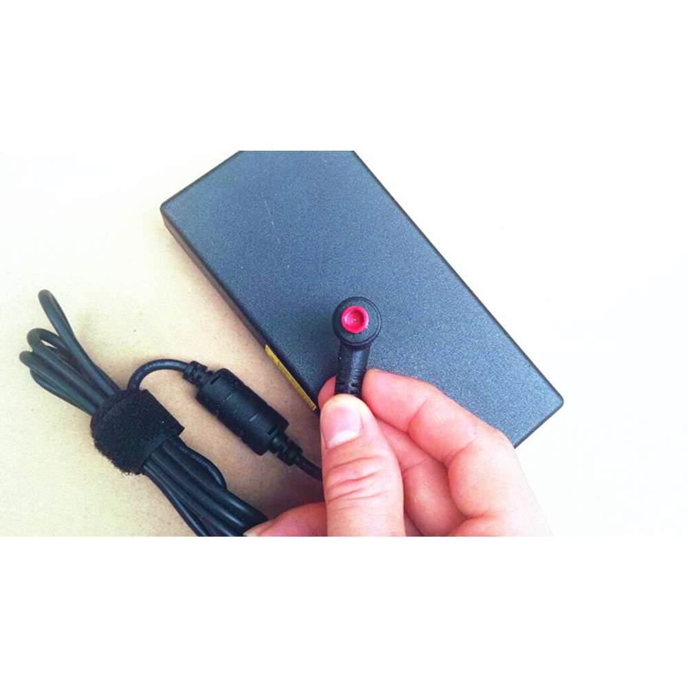 Acer Predator 17 G9-791-79W7 adapter