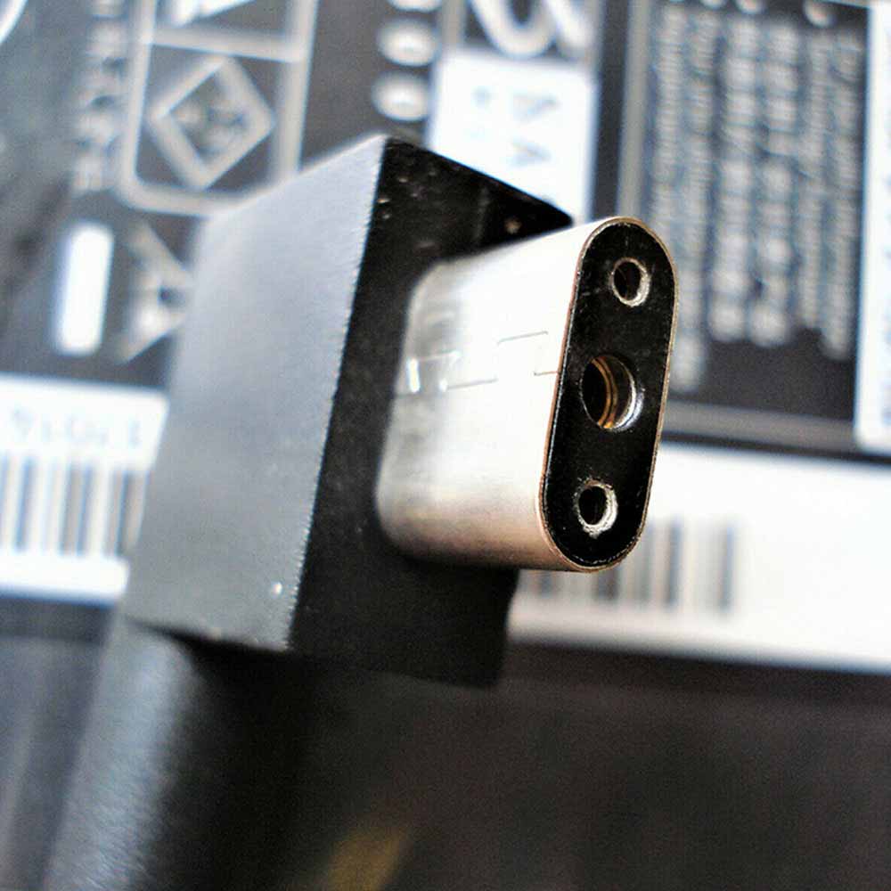 Razer Blade 15 adapter