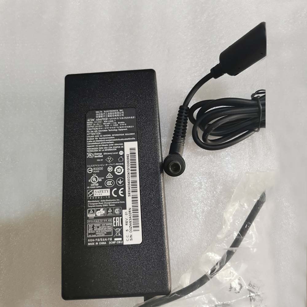 19.5V 6.92A 135W 100V-240V 1.9A 50-60Hz ADP-135KB-T Laptop Adapter for Acer Delta ADP-135KB T