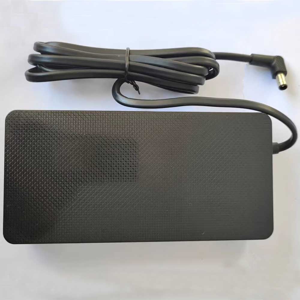 Samsung Odyssey G7 LC32G75TQSNXZA Monitor adapter