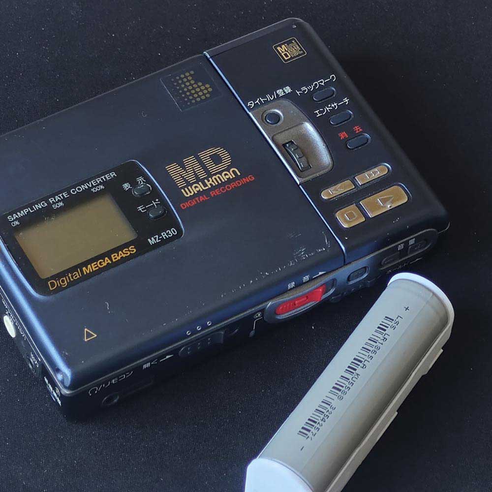 Sony MZ-R30 R2 R35 R4ST R3 B3 E3 battery