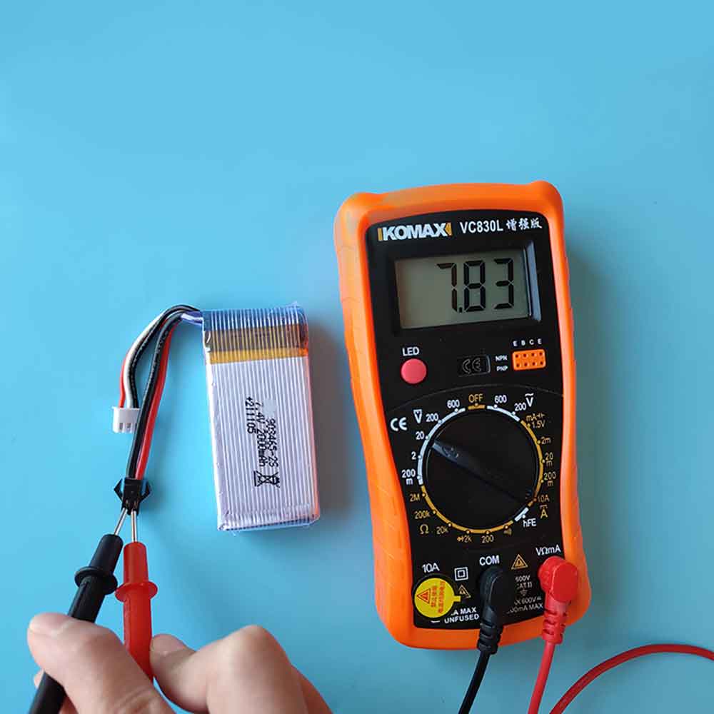 Huanle High Speed Four-wheel Drive Remote Control Car Model Airplane Model Yacht Model Ship battery