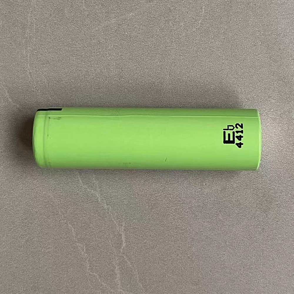 Panasonic NCR18650B battery