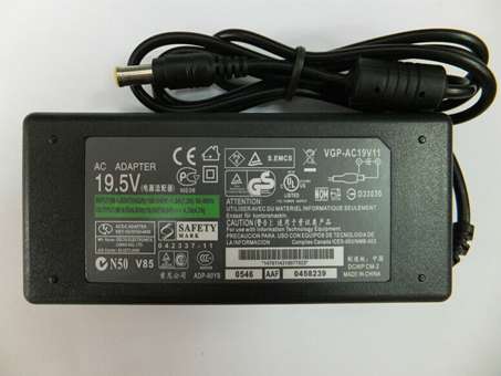 Sony Vaio PCGA-AC19V1 NW/SR/CS/Z/FW Laptop
 adapter