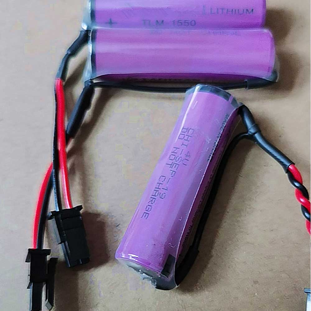 Volvo XCS67890L SOS VCM Module 31350776 battery