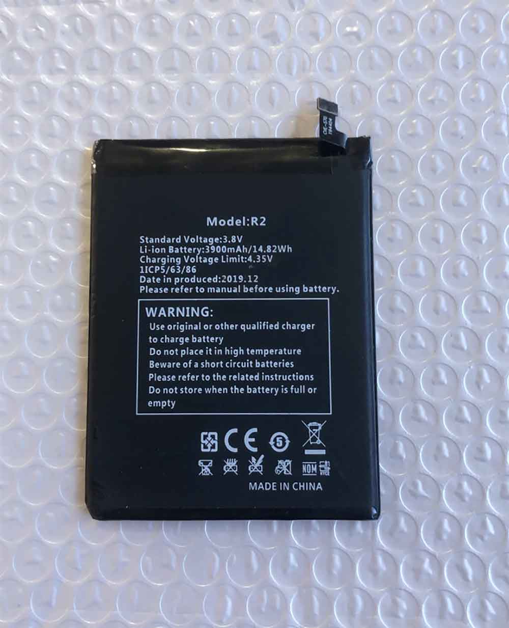 3.8V 4.35V 3900mAh/14.82WH R2 Smartphone Battery for Digi R2